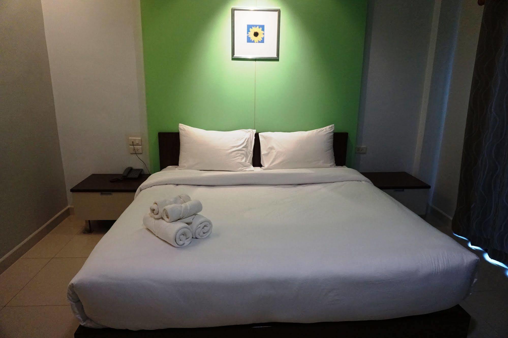 Morage Hotel بيتسانولوك المظهر الخارجي الصورة