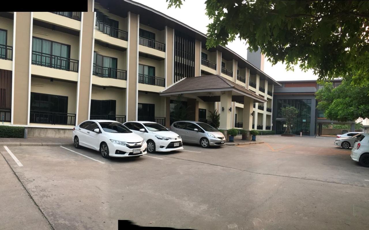 Morage Hotel بيتسانولوك المظهر الخارجي الصورة